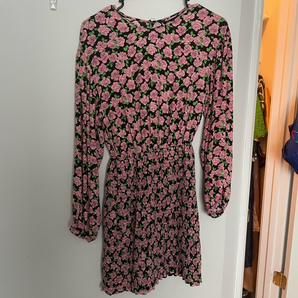 Zara puff sleeve dress with pink flowers